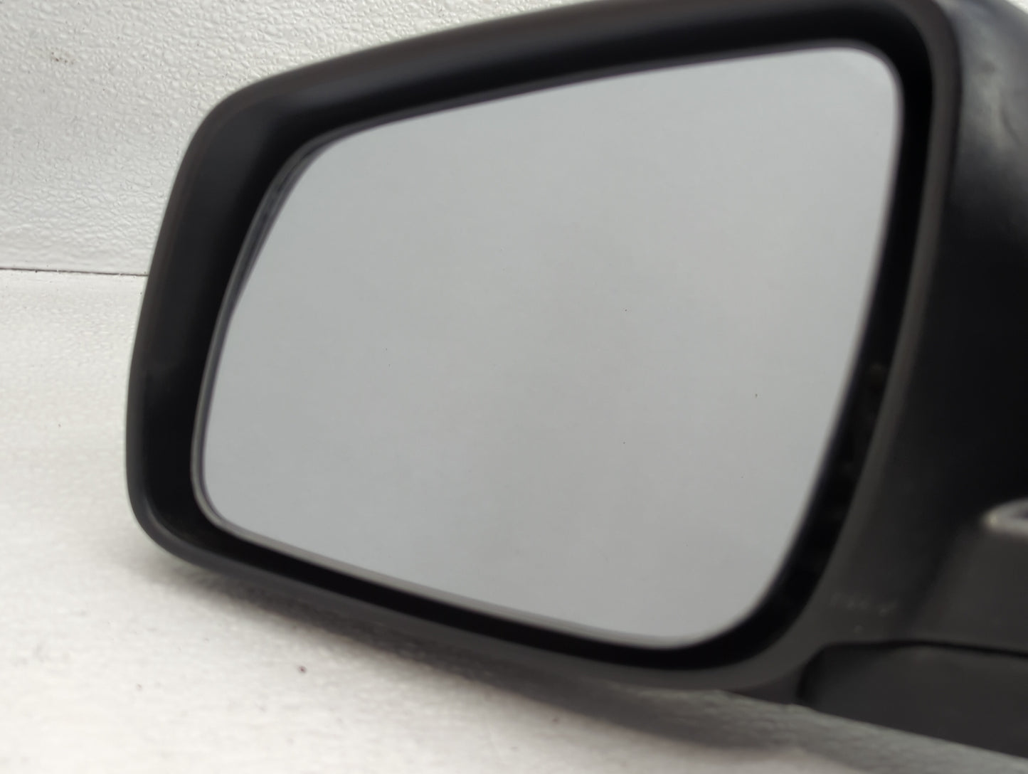 2008-2014 Mitsubishi Lancer Driver Side View Mirror - Left Door Mirror OEM Used - Oemusedautoparts1.com