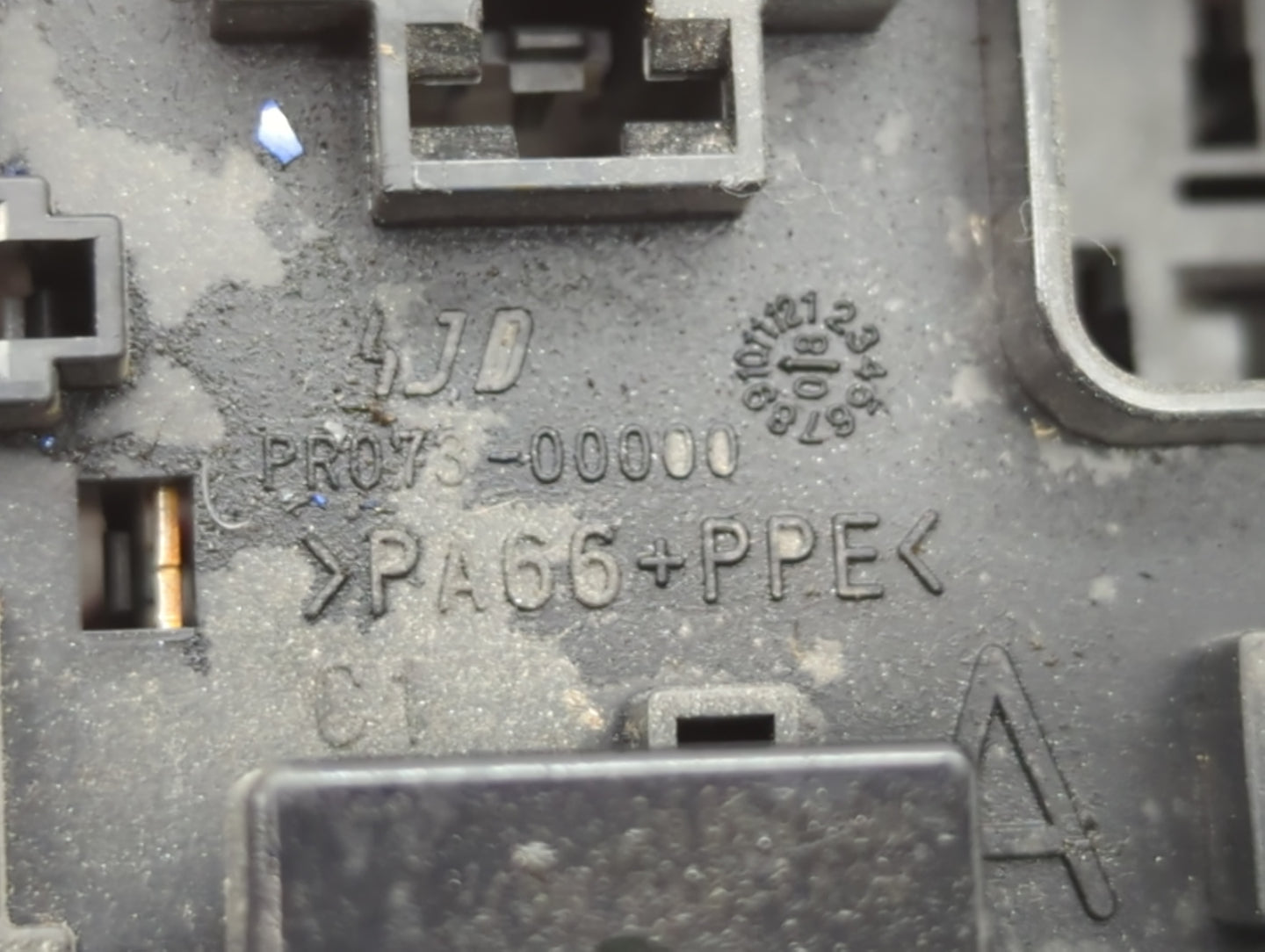 2008-2009 Mitsubishi Lancer Fusebox Fuse Box Panel Relay Module P/N:PA66 PPE PR073-00000 Fits Fits 2008 2009 OEM Used Auto P