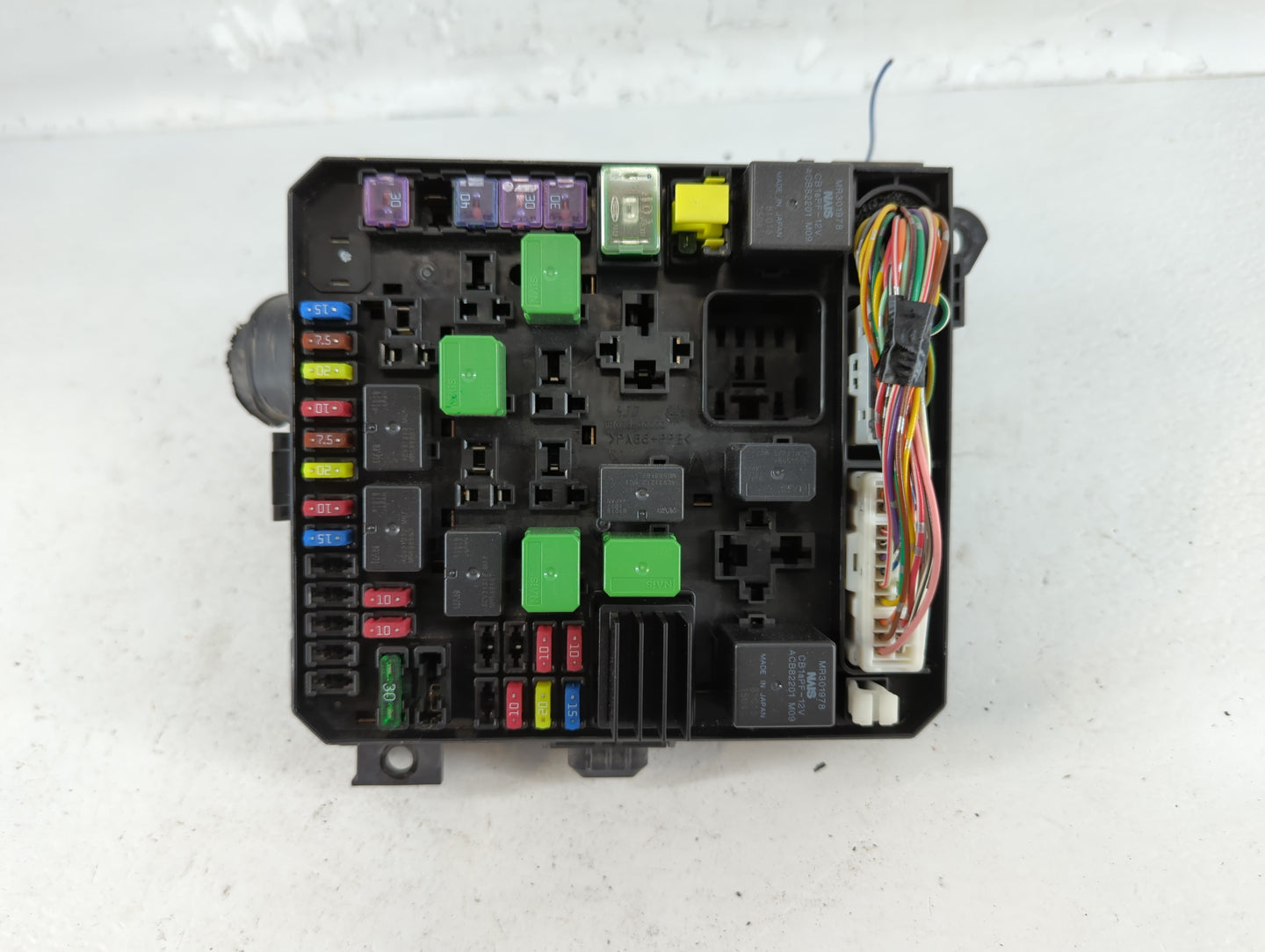 2008-2009 Mitsubishi Lancer Fusebox Fuse Box Panel Relay Module P/N:8565A024 Fits Fits 2008 2009 OEM Used Auto Parts - Oemus