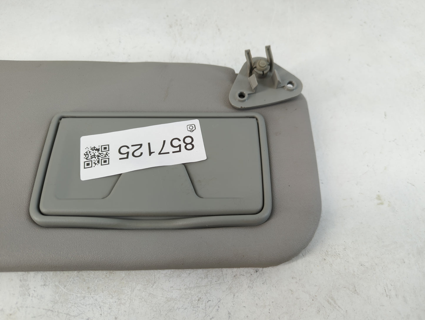 2007-2017 Mitsubishi Lancer Sun Visor Shade Replacement Passenger Right Mirror Fits OEM Used Auto Parts - Oemusedautoparts1.