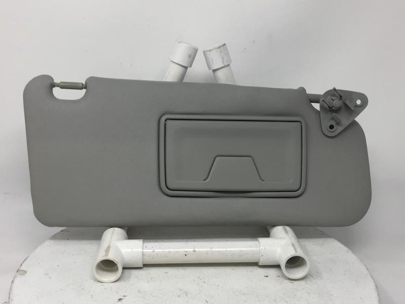 2009 Mitsubishi Outlander Sun Visor Shade Replacement Passenger Right Mirror Fits OEM Used Auto Parts - Oemusedautoparts1.co