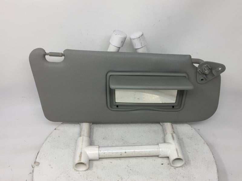 2009 Mitsubishi Outlander Sun Visor Shade Replacement Passenger Right Mirror Fits OEM Used Auto Parts - Oemusedautoparts1.co