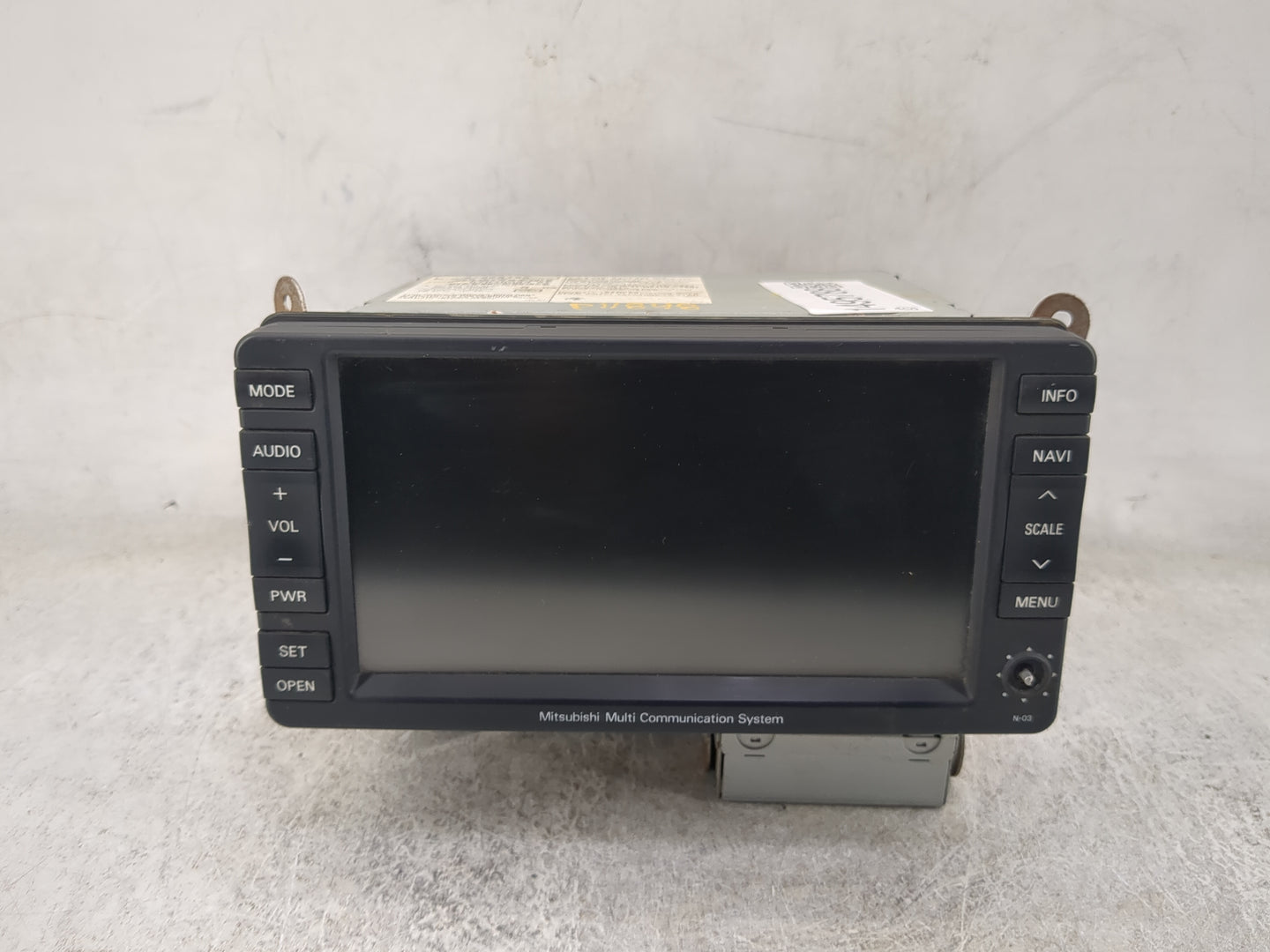 2009-2013 Mitsubishi Outlander Information Display Screen - Oemusedautoparts1.com