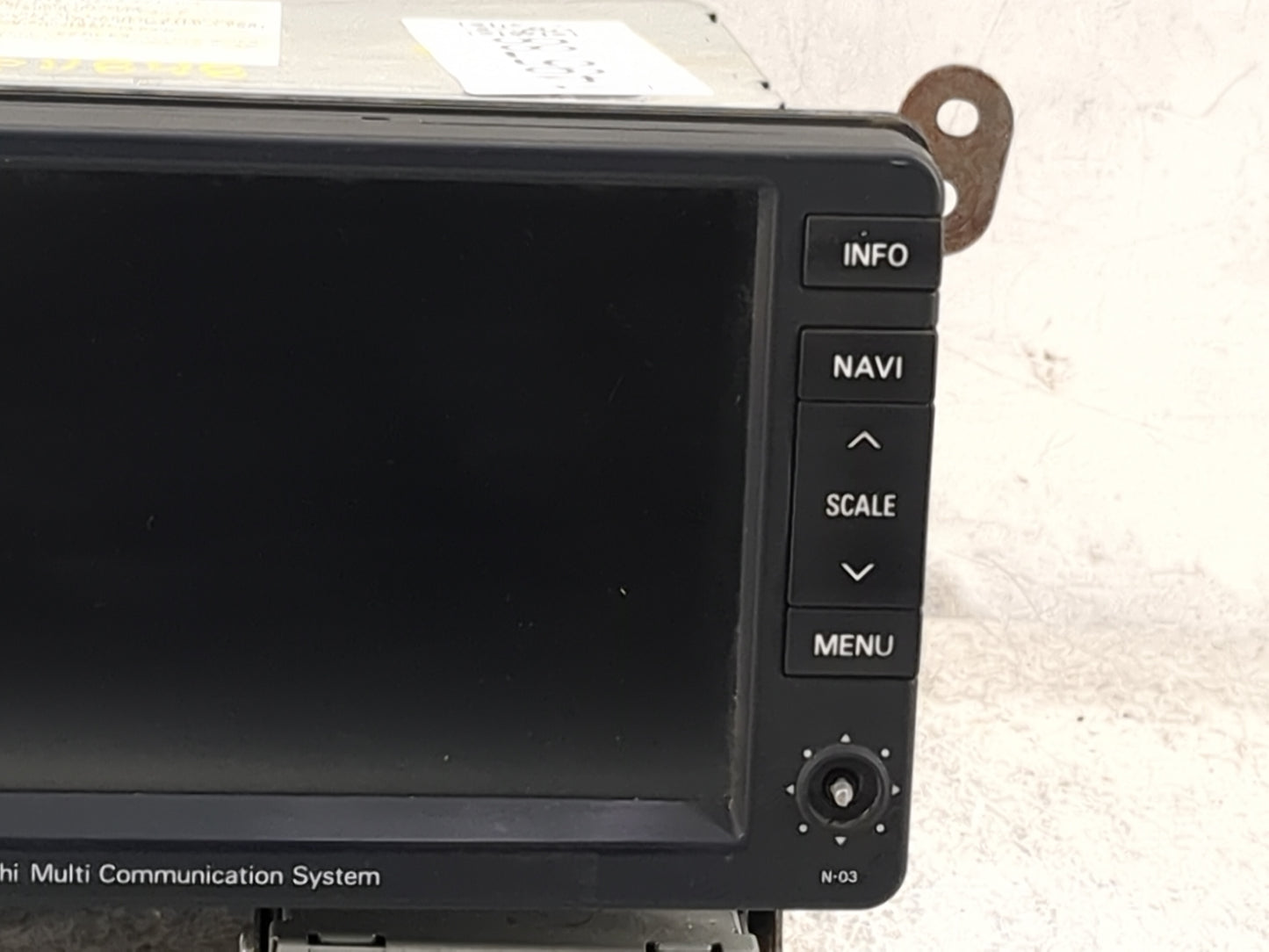 2009-2013 Mitsubishi Outlander Information Display Screen - Oemusedautoparts1.com