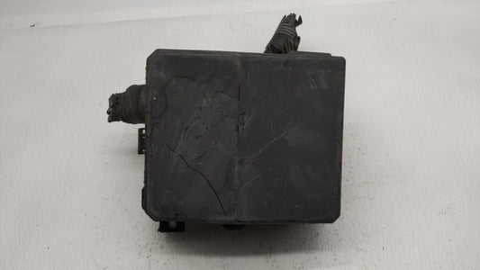 2009 Mitsubishi Outlander Fusebox Fuse Box Panel Relay Module P/N:PR073-00000 8565A024 Fits OEM Used Auto Parts - Oemusedaut