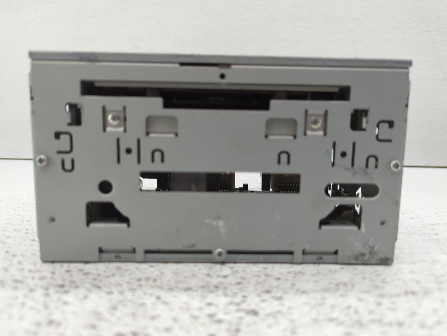 2008-2013 Mitsubishi Outlander Radio AM FM Cd Player Receiver Replacement P/N:8701A352 8701A277 Fits OEM Used Auto Parts - O