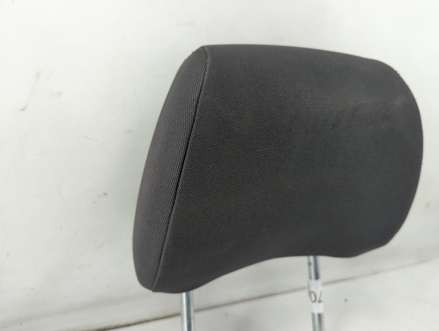 2008-2009 Nissan Altima Headrest Head Rest Front Driver Passenger Seat Fits Fits 2008 2009 OEM Used Auto Parts - Oemusedauto