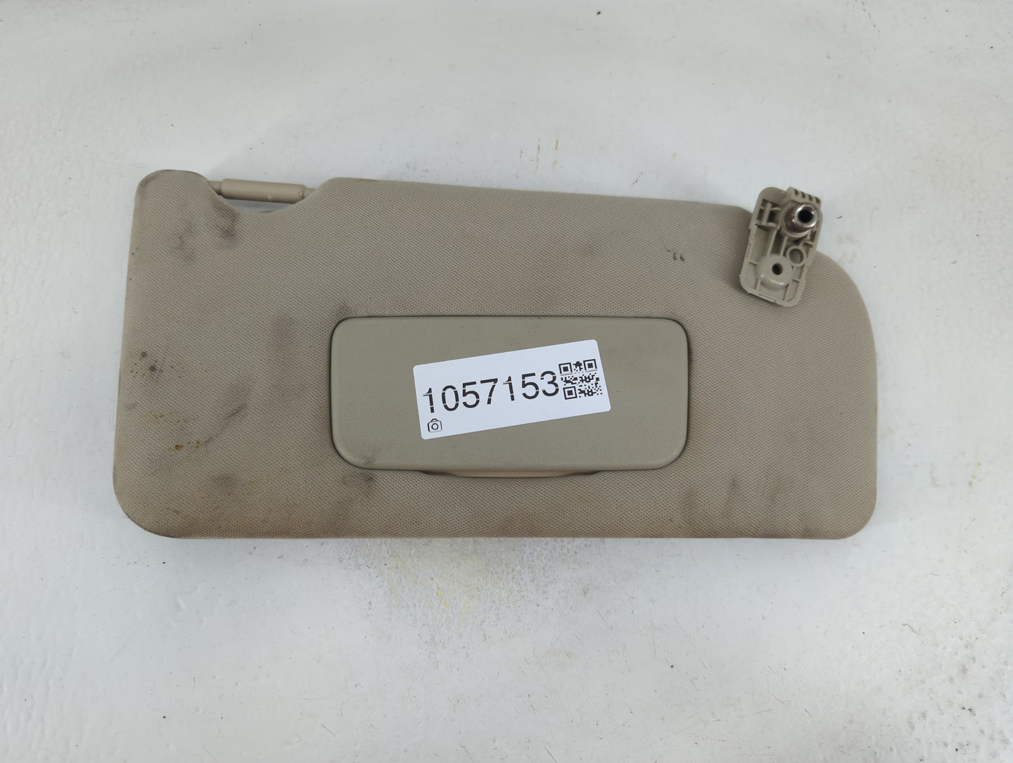 2009 Nissan Altima Sun Visor Shade Replacement Passenger Right Mirror Fits OEM Used Auto Parts - Oemusedautoparts1.com