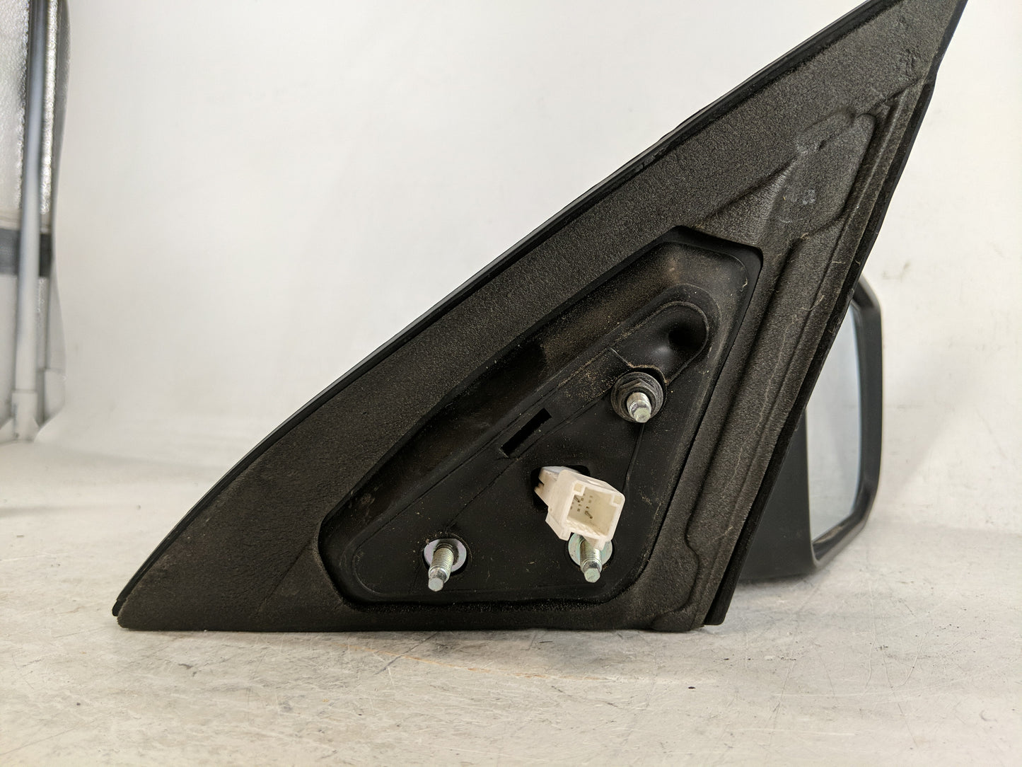 2007-2012 Nissan Altima Passenger Right Side View Manual Door Mirror - Oemusedautoparts1.com