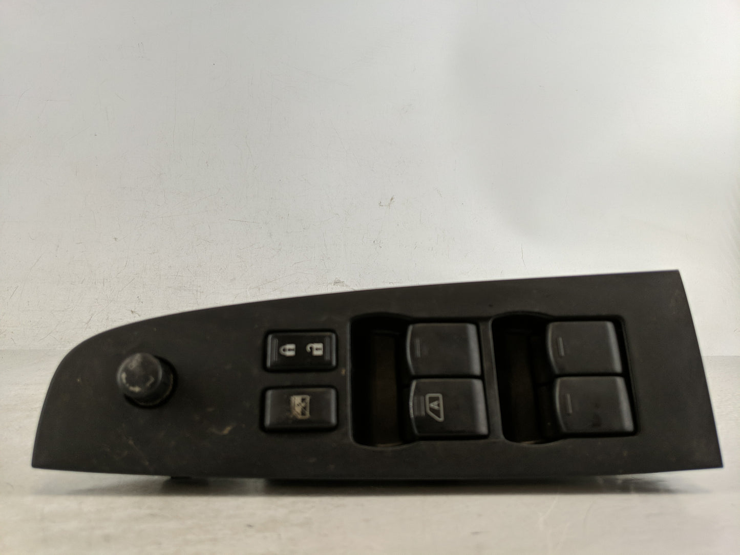 2007-2012 Nissan Altima Master Power Window Switch Replacement Driver Side Left P/N:25401 ZN40A 2540 Fits OEM Used Auto Part