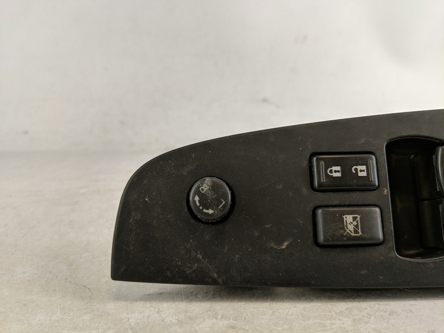 2007-2012 Nissan Altima Master Power Window Switch Replacement Driver Side Left P/N:25401 ZN40A 2540 Fits OEM Used Auto Part