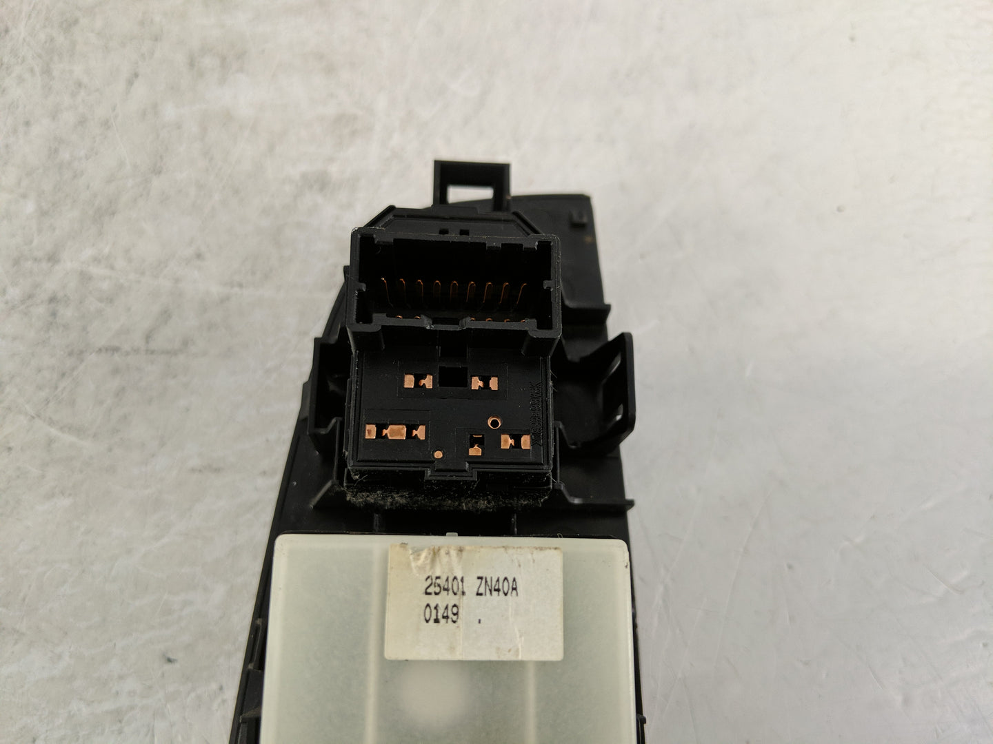 2007-2012 Nissan Altima Master Power Window Switch Replacement Driver Side Left P/N:25401 ZN40A 2540 Fits OEM Used Auto Part