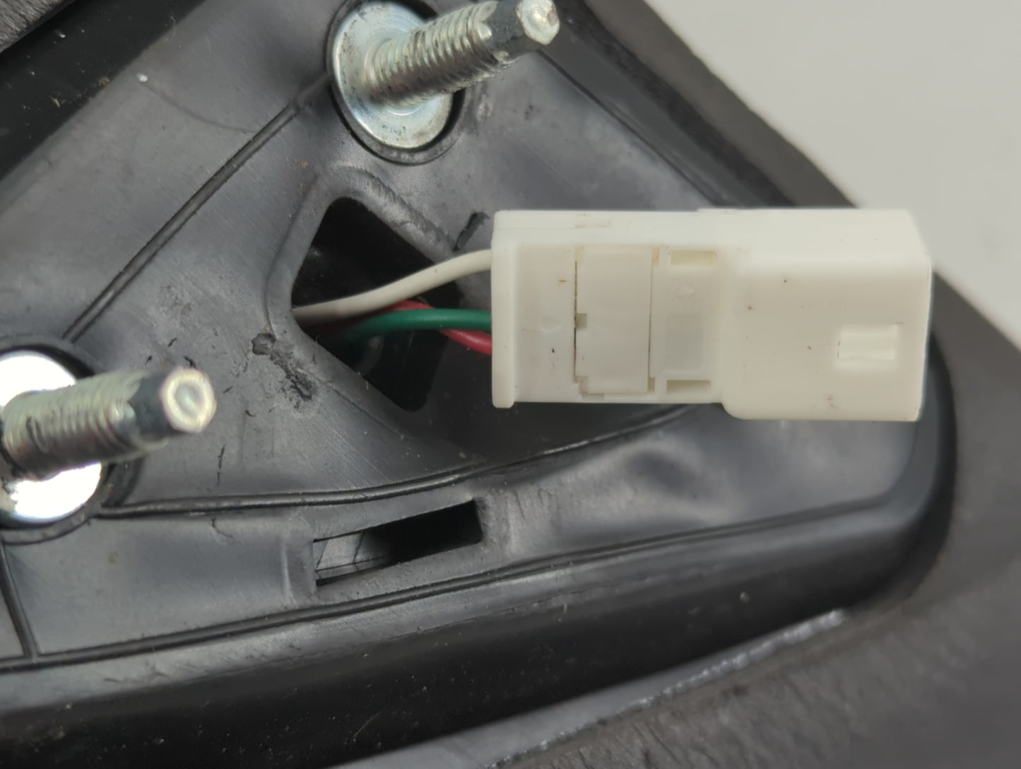 2007-2012 Nissan Altima Passenger Side View Mirror - Right Door Mirror OEM Used - Oemusedautoparts1.com