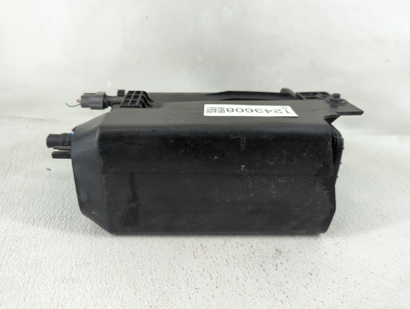 2009 Nissan Altima Fuel Vapor Charcoal Canister 1243608 - Oemusedautoparts1.com
