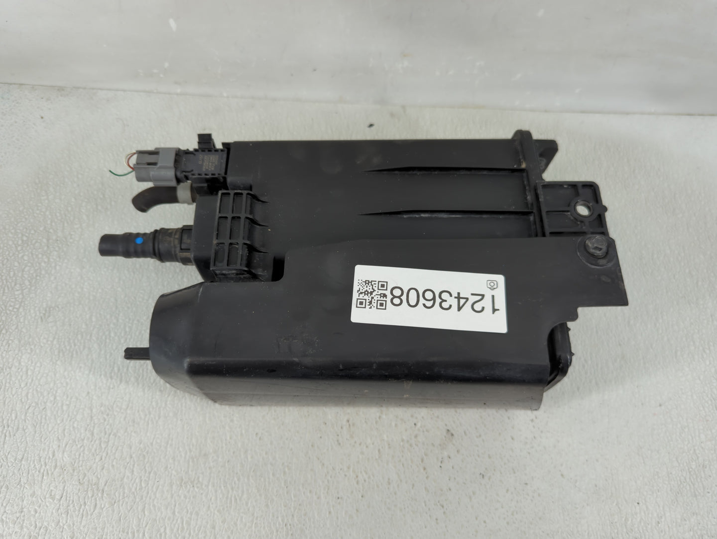 2009 Nissan Altima Fuel Vapor Charcoal Canister 1243608 - Oemusedautoparts1.com