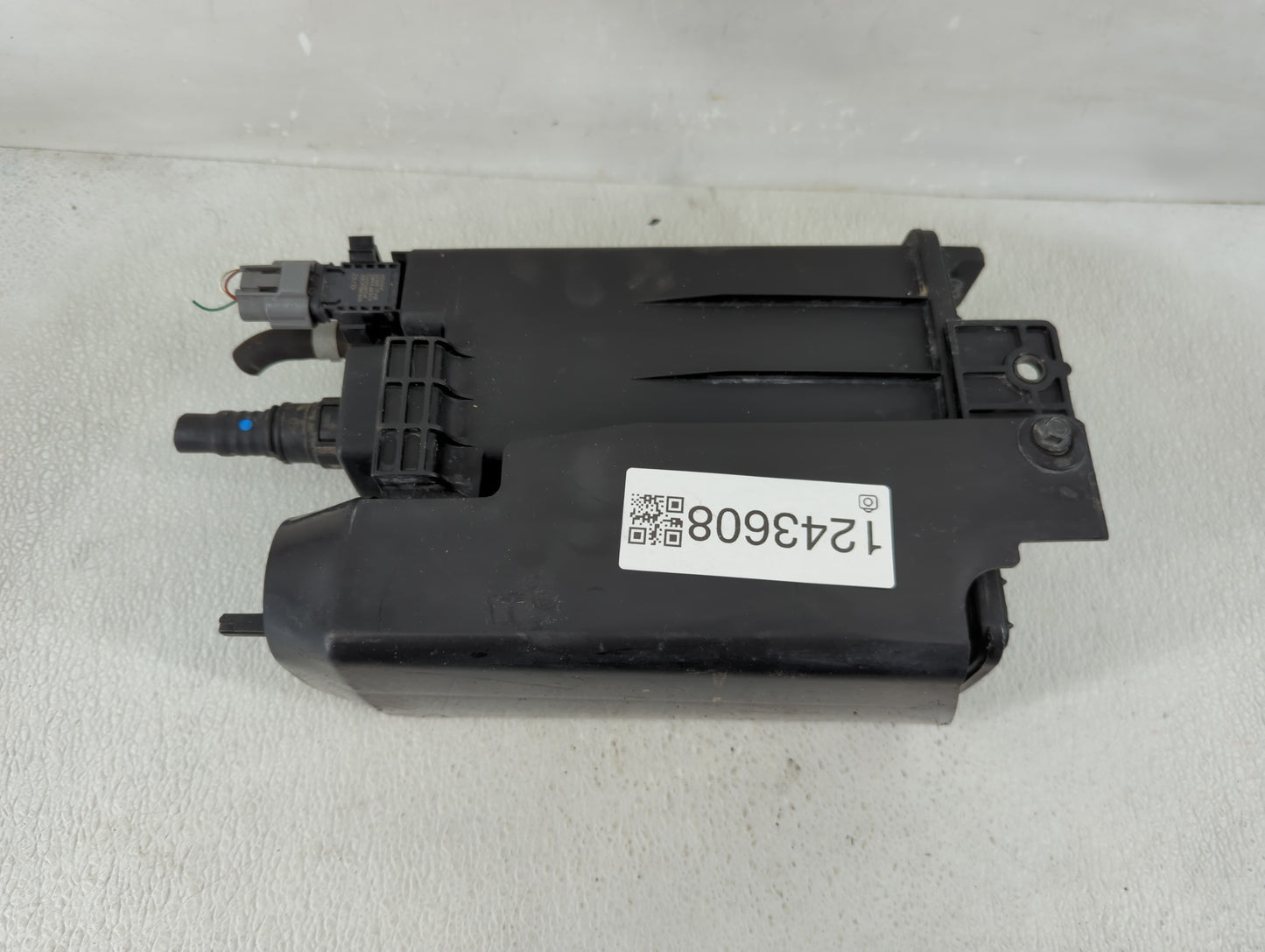 2009 Nissan Altima Fuel Vapor Charcoal Canister 1243608 - Oemusedautoparts1.com