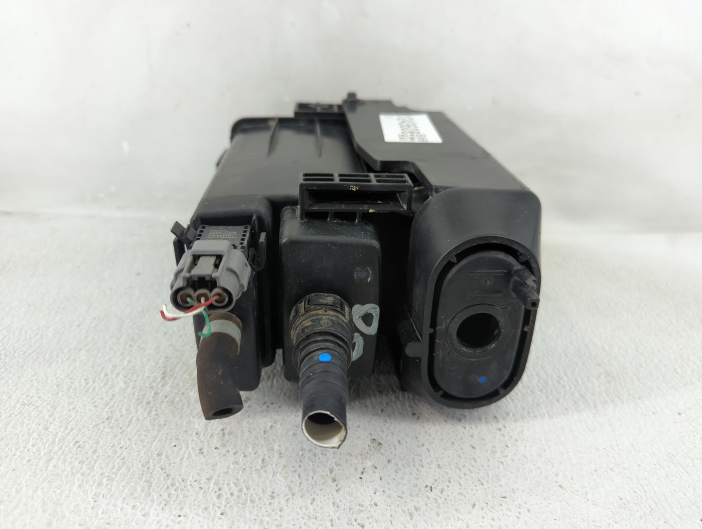 2009 Nissan Altima Fuel Vapor Charcoal Canister 1243608 - Oemusedautoparts1.com