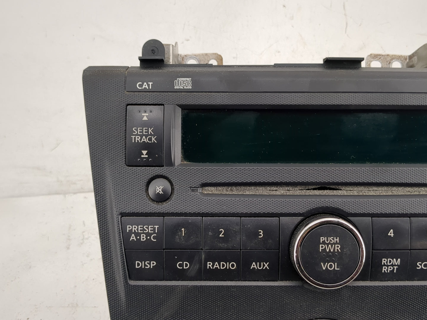 2007-2009 Nissan Altima Radio AM FM Cd Player Receiver Replacement P/N:28185 ZN40A Fits Fits 2007 2008 2009 OEM Used Auto Pa