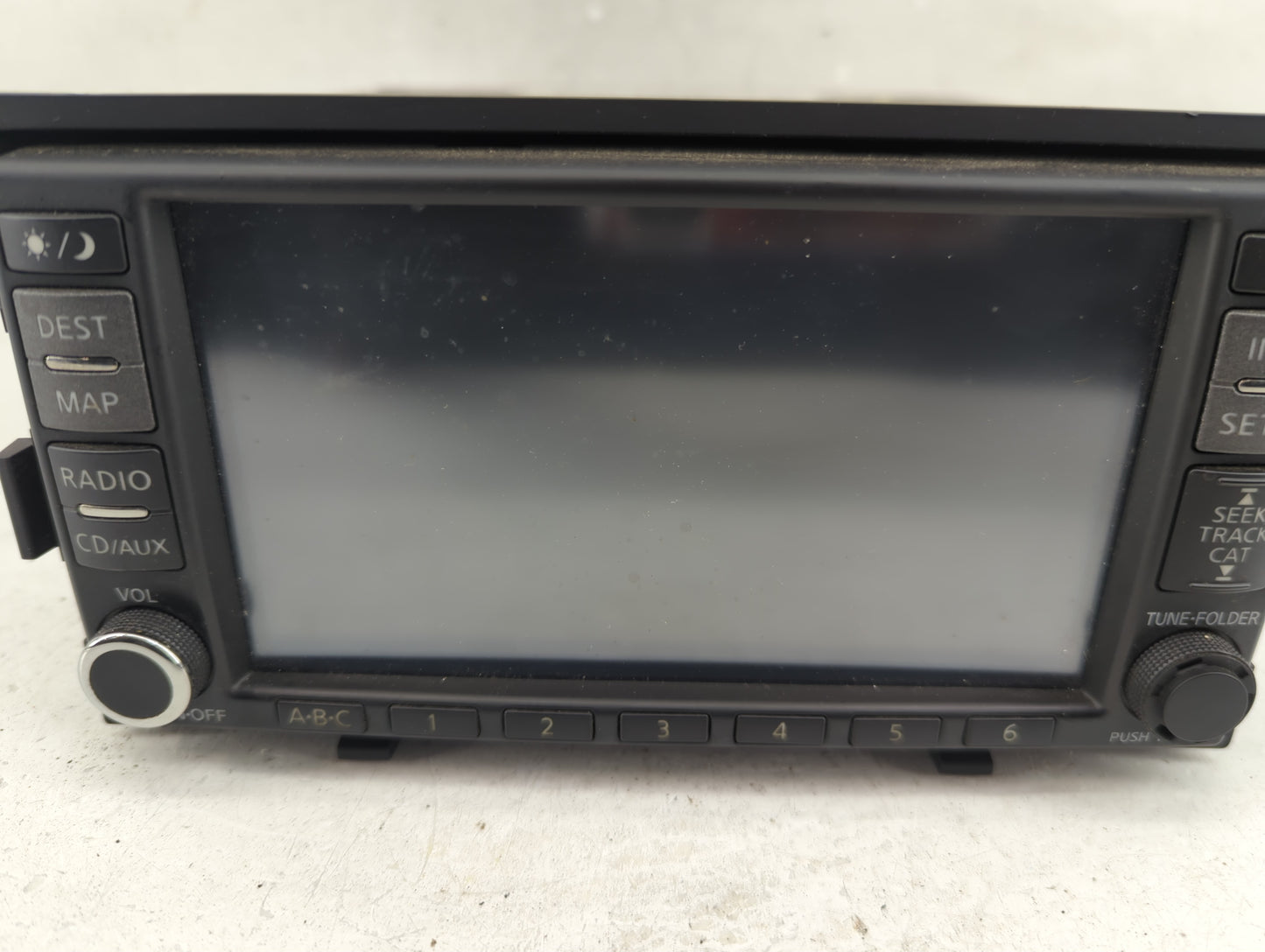 2008-2009 Nissan Altima Radio AM FM Cd Player Receiver Replacement P/N:25915 JA00B Fits Fits 2008 2009 OEM Used Auto Parts -