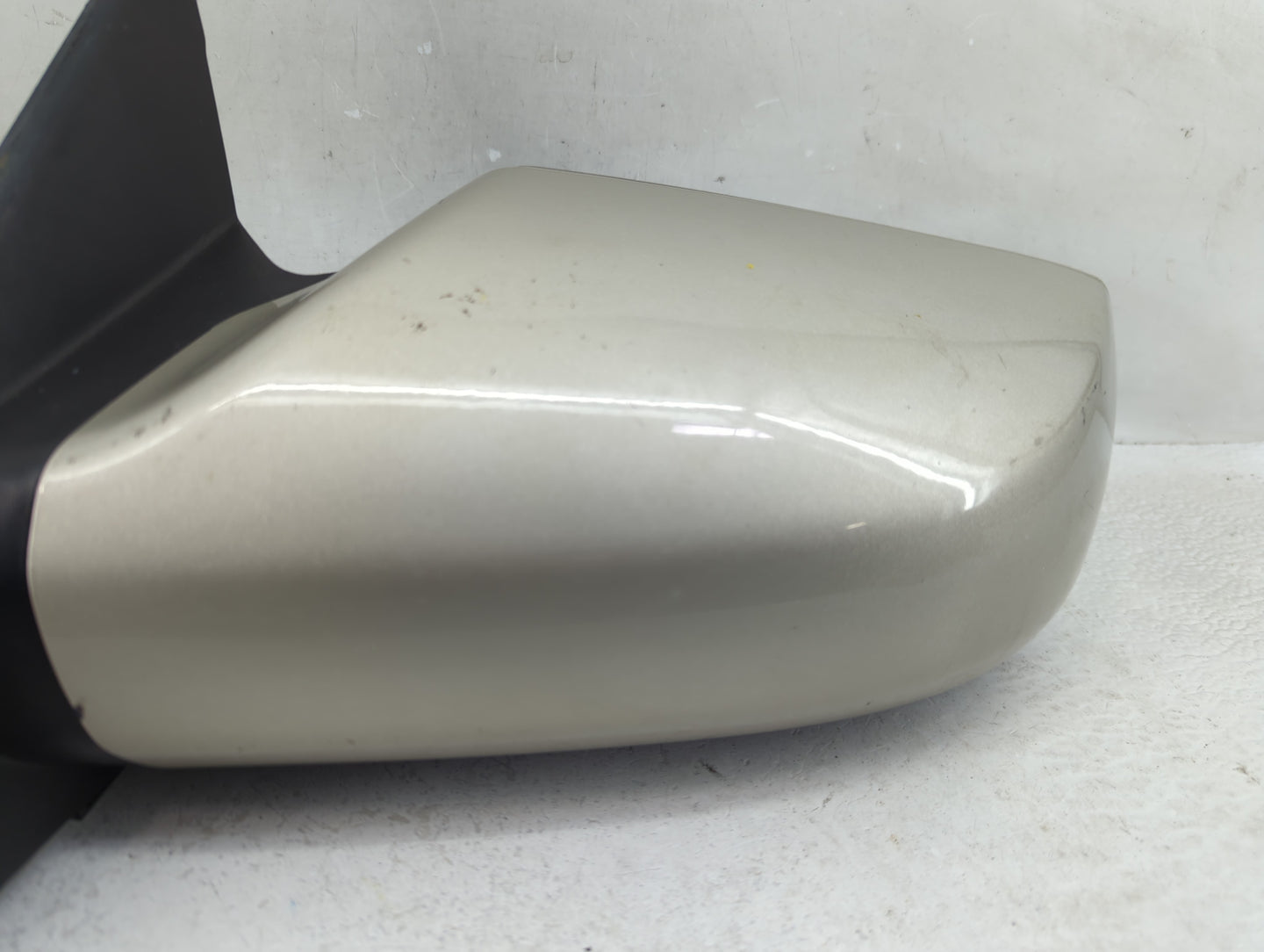 2007-2012 Nissan Altima Driver Side View Mirror - Left Door Mirror OEM Used - Oemusedautoparts1.com