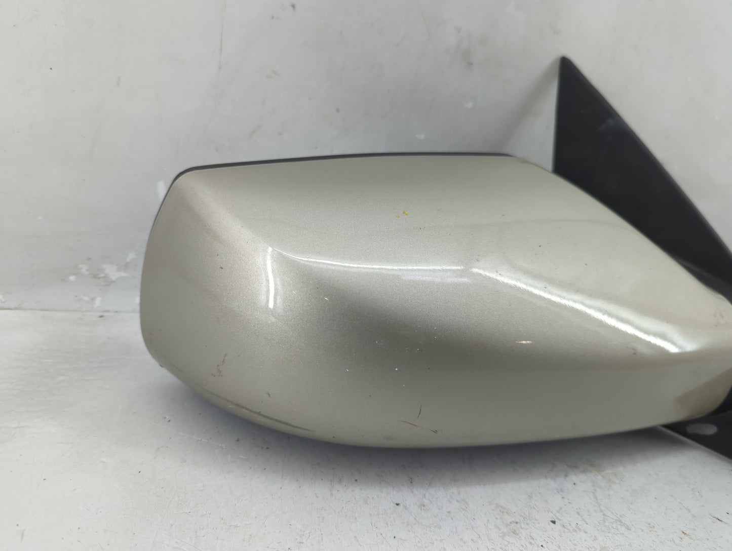 2007-2012 Nissan Altima Passenger Side View Mirror - Right Door Mirror OEM Used - Oemusedautoparts1.com