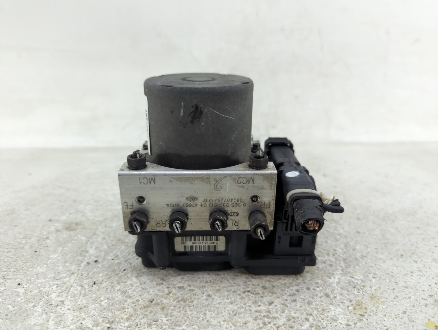 2009 Nissan Altima ABS Pump Control Module Replacement P/N:47660 JB10A 0 265 231 798 Fits OEM Used Auto Parts - Oemusedautop