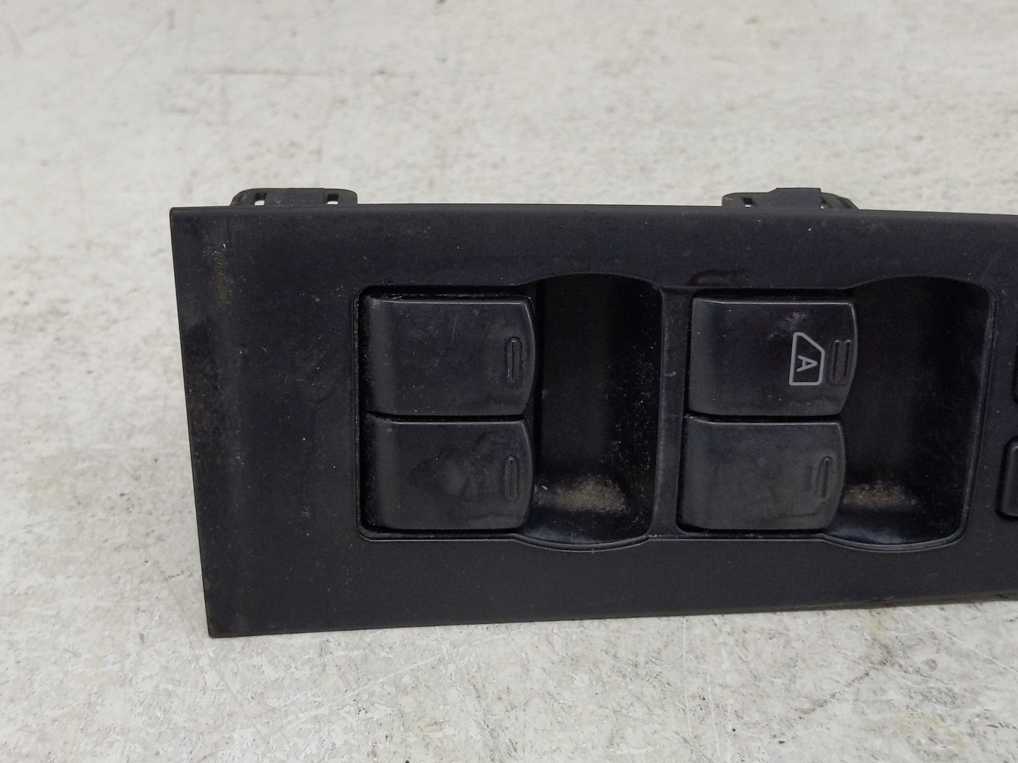2007-2012 Nissan Altima Master Power Window Switch Replacement Driver Side Left P/N:25401 ZN40A Fits OEM Used Auto Parts - O