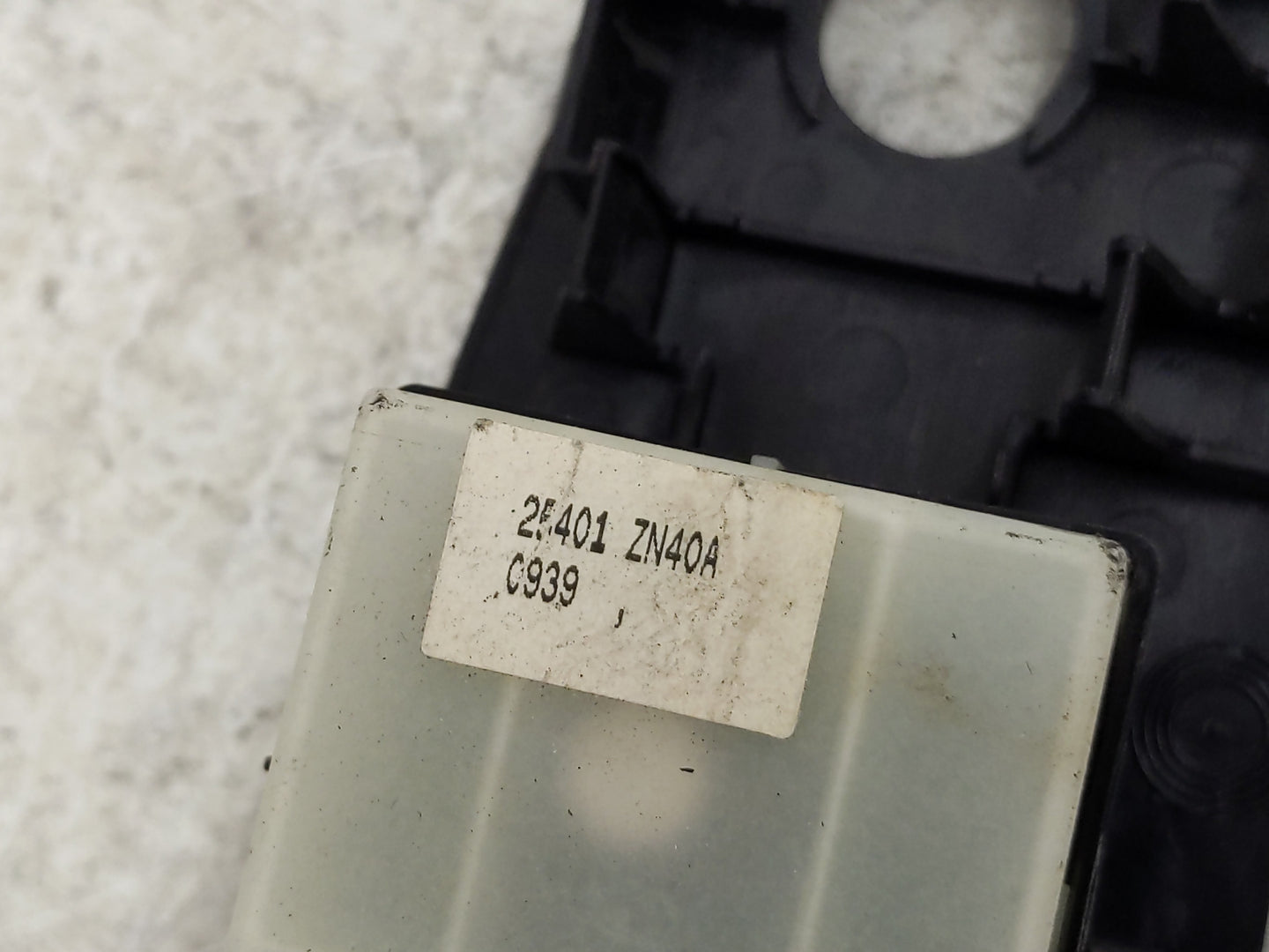 2007-2012 Nissan Altima Master Power Window Switch Replacement Driver Side Left P/N:25401 ZN40A Fits OEM Used Auto Parts - O