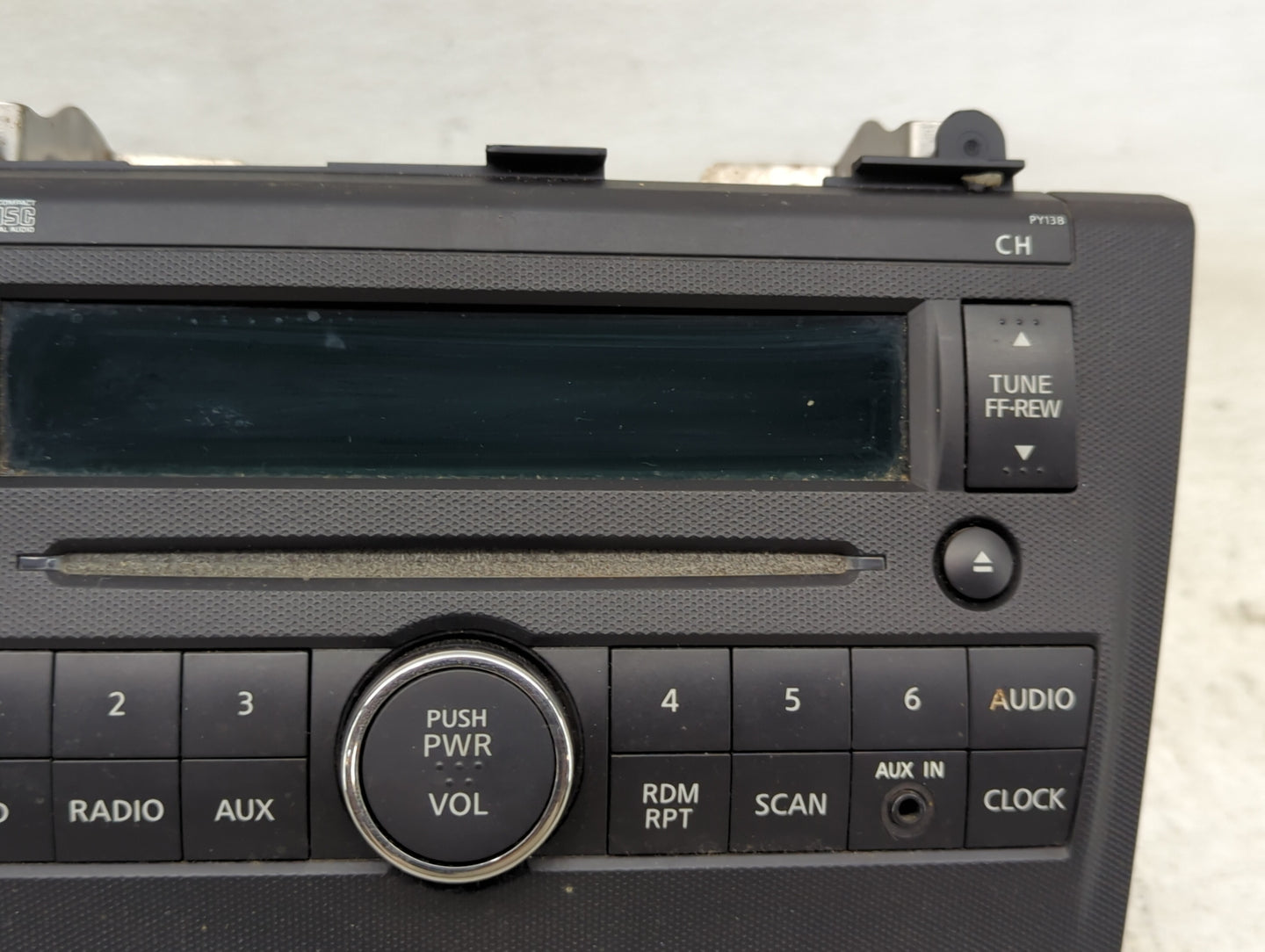 2009 Nissan Altima Radio AM FM Cd Player Receiver Replacement P/N:28185 ZN40A Fits OEM Used Auto Parts - Oemusedautoparts1.c