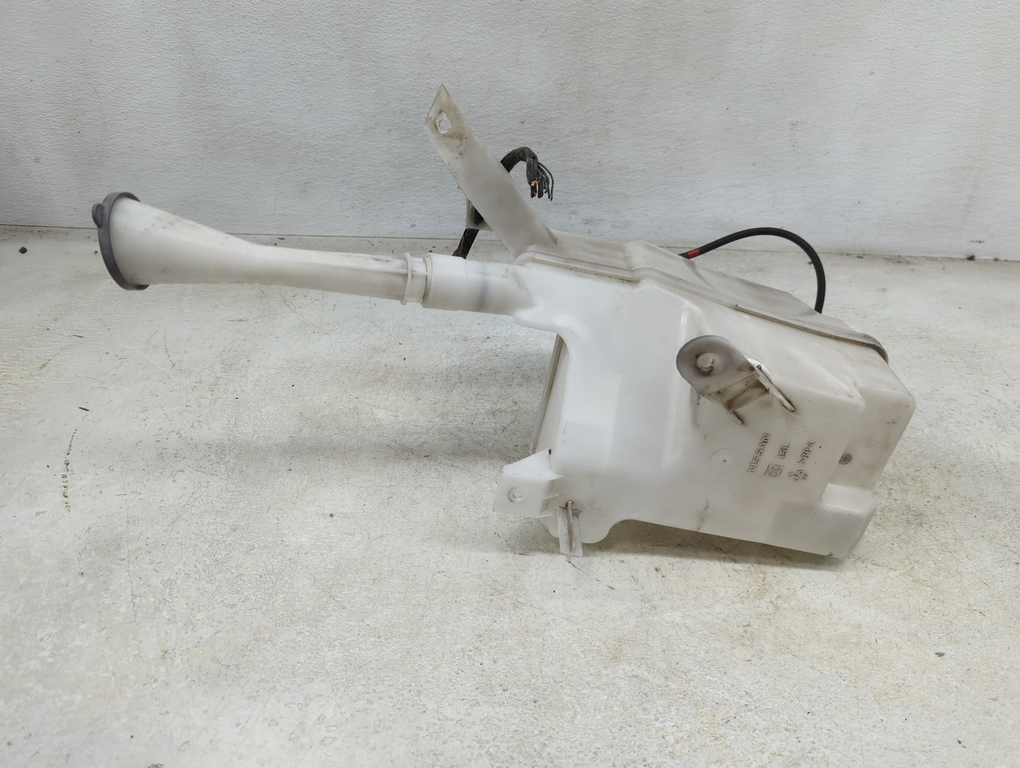 2007-2013 Nissan Altima Windshield Washer Fluid Reservoir Bottle Oem - Oemusedautoparts1.com