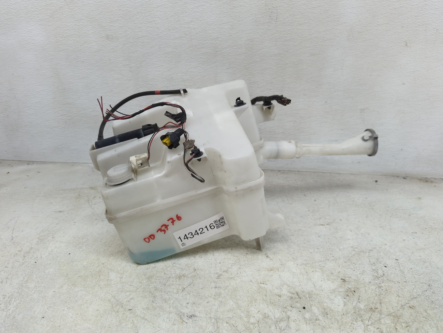 2007-2013 Nissan Altima Windshield Washer Fluid Reservoir Bottle Oem - Oemusedautoparts1.com