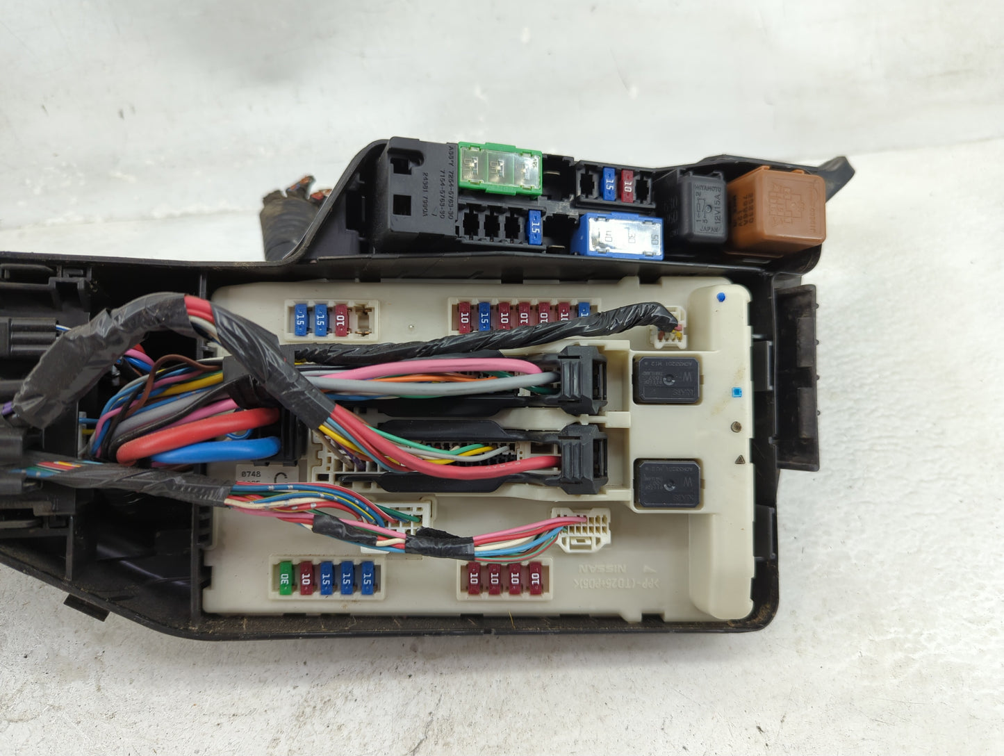 2008-2010 Nissan Altima Fusebox Fuse Box Panel Relay Module Fits Fits 2008 2009 2010 OEM Used Auto Parts - Oemusedautoparts1