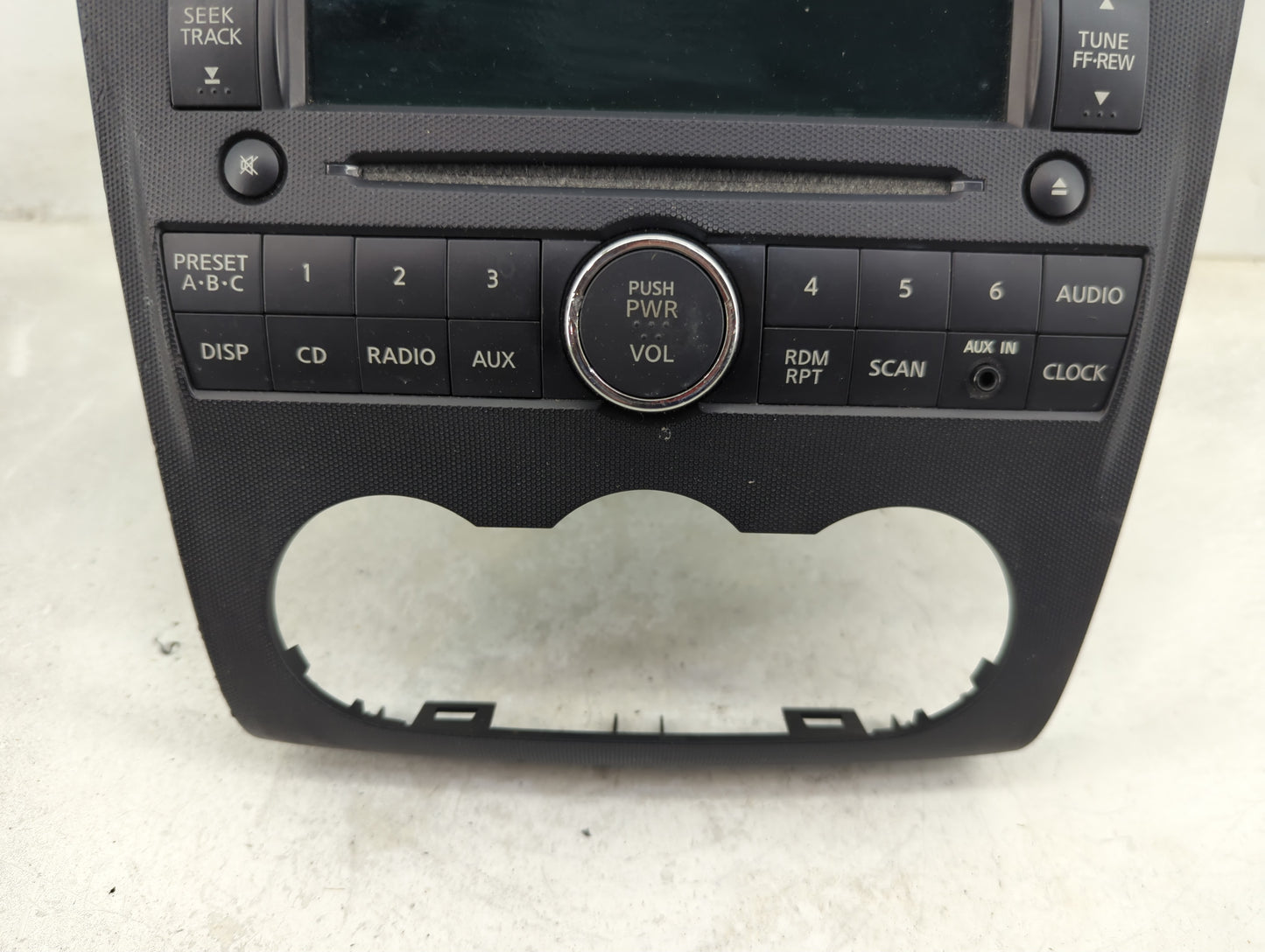 2007-2009 Nissan Altima Radio AM FM Cd Player Receiver Replacement P/N:28185 ZN40A Fits Fits 2007 2008 2009 OEM Used Auto Pa