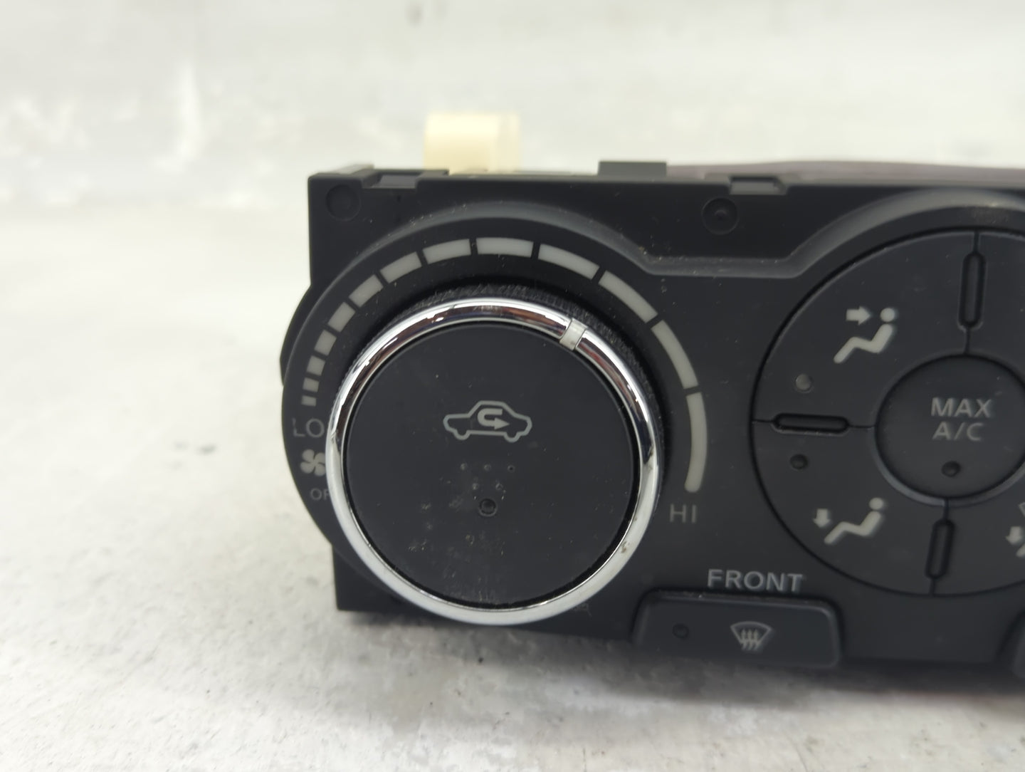 2007-2009 Nissan Altima Climate Control Module Temperature AC/Heater Replacement P/N:27510-JA200 Fits Fits 2007 2008 2009 OE
