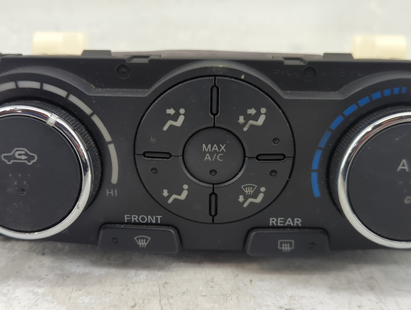2007-2009 Nissan Altima Climate Control Module Temperature AC/Heater Replacement P/N:27510-JA200 Fits Fits 2007 2008 2009 OE