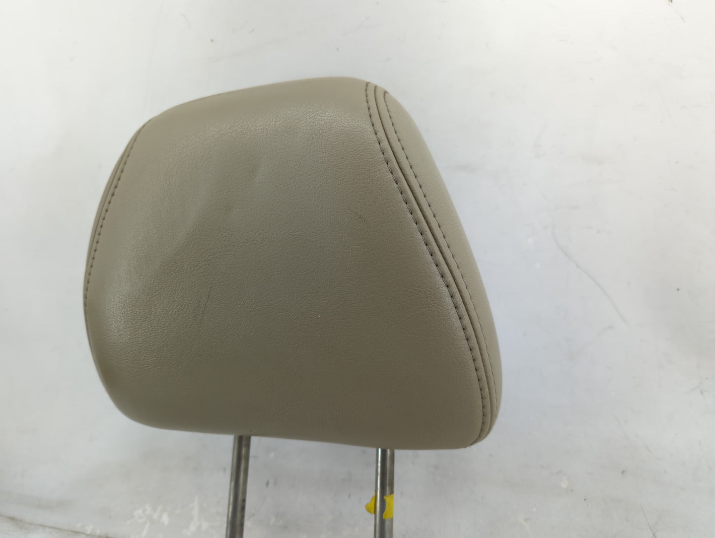 2009-2010 Nissan Altima Headrest Head Rest Front Driver Passenger Seat Fits Fits 2009 2010 OEM Used Auto Parts - Oemusedauto