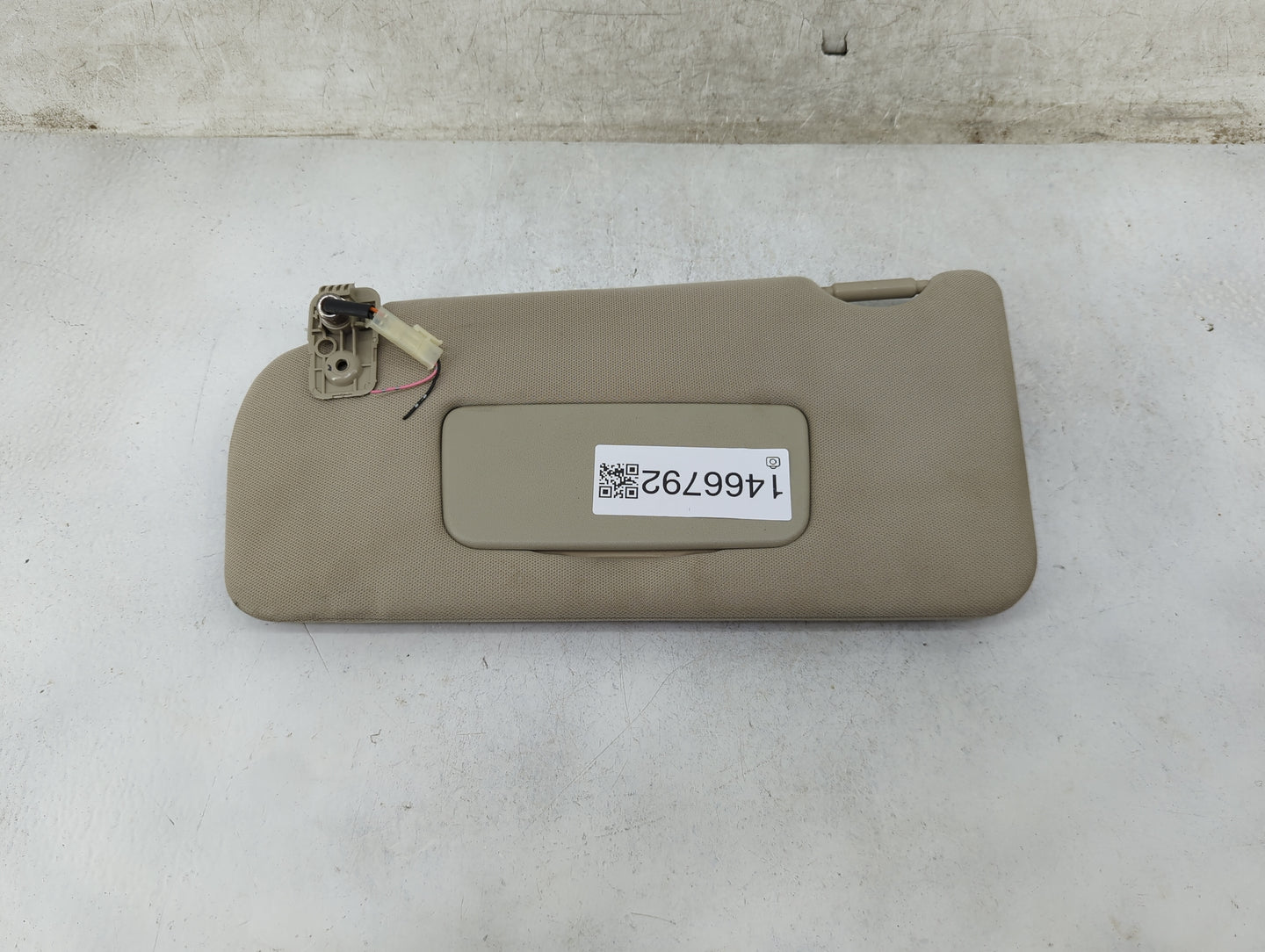 2009 Nissan Altima Sun Visor Shade Replacement Driver Left Mirror Fits OEM Used Auto Parts - Oemusedautoparts1.com