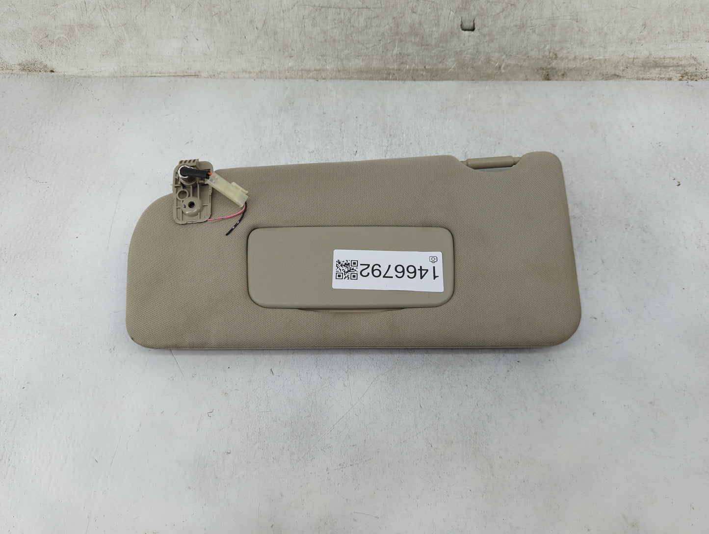 2009 Nissan Altima Sun Visor Shade Replacement Driver Left Mirror Fits OEM Used Auto Parts - Oemusedautoparts1.com