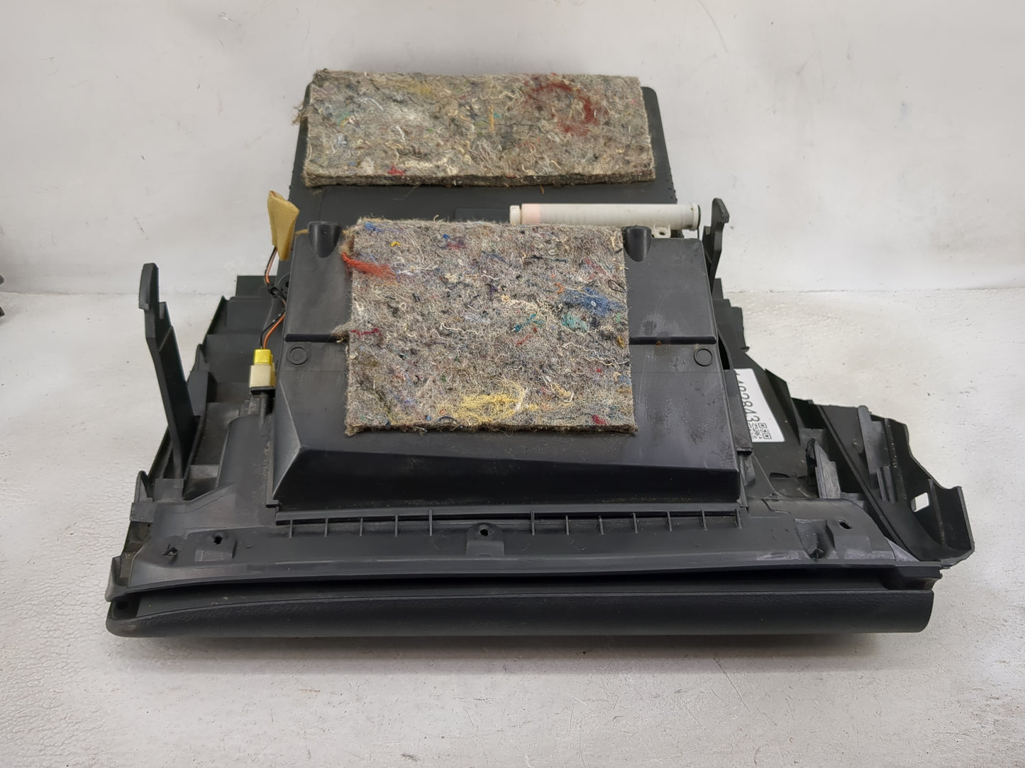2009 Nissan Altima Passenger Glove Box Door Storage Compartment - Oemusedautoparts1.com