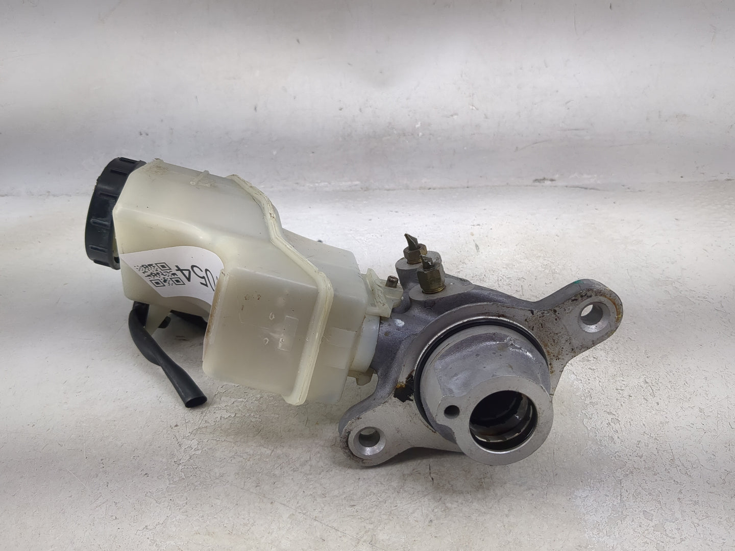 2007-2009 Nissan Altima Brake Master Cylinder - Oemusedautoparts1.com