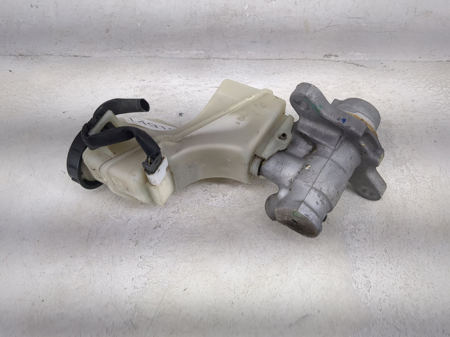 2007-2009 Nissan Altima Brake Master Cylinder 1491972 - Oemusedautoparts1.com