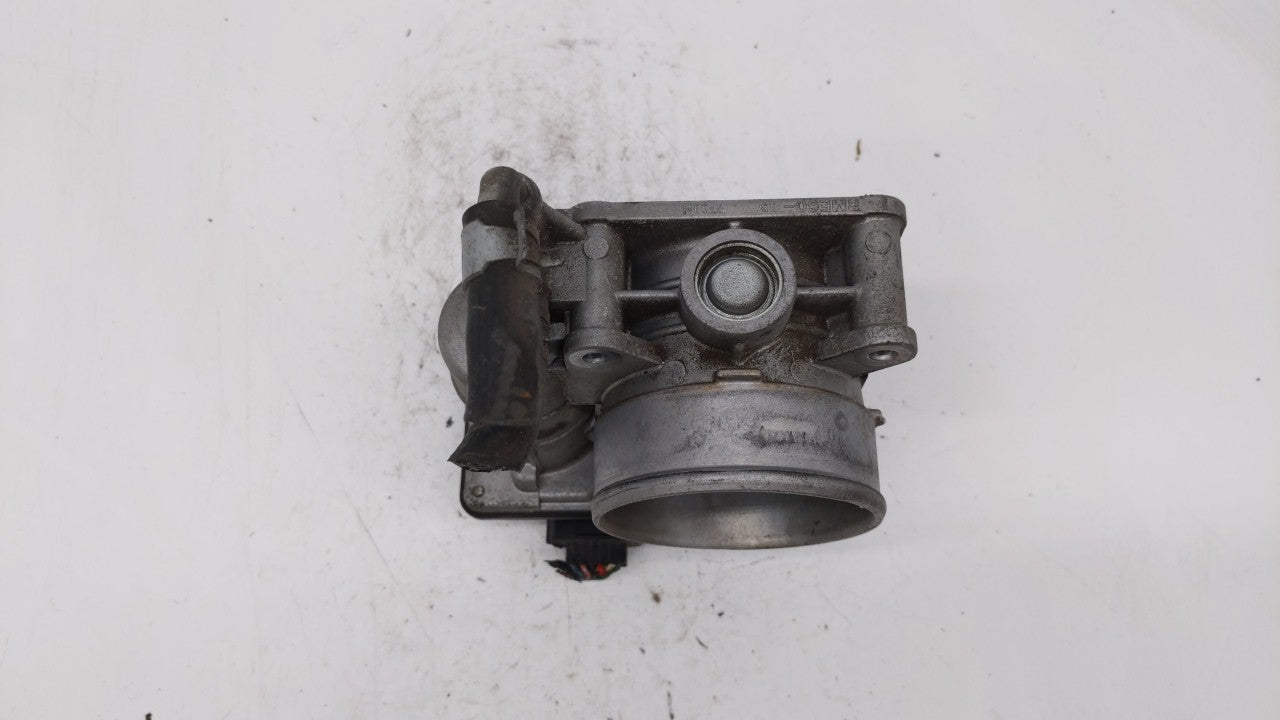 2007-2013 Nissan Altima Throttle Body P/N:RME60-15 Fits Fits 2007 2008 2009 2010 2011 2012 2013 OEM Used Auto Parts - Oemuse