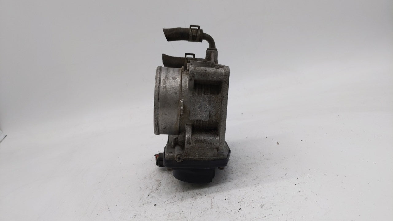 2007-2013 Nissan Altima Throttle Body P/N:RME60-15 Fits Fits 2007 2008 2009 2010 2011 2012 2013 OEM Used Auto Parts - Oemuse