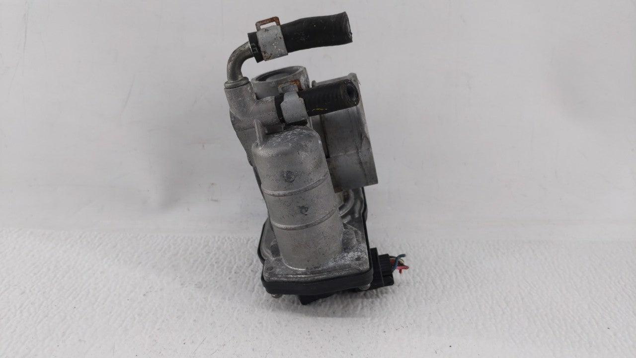 2007-2013 Nissan Altima Throttle Body P/N:RME60-15 Fits Fits 2007 2008 2009 2010 2011 2012 2013 OEM Used Auto Parts - Oemuse