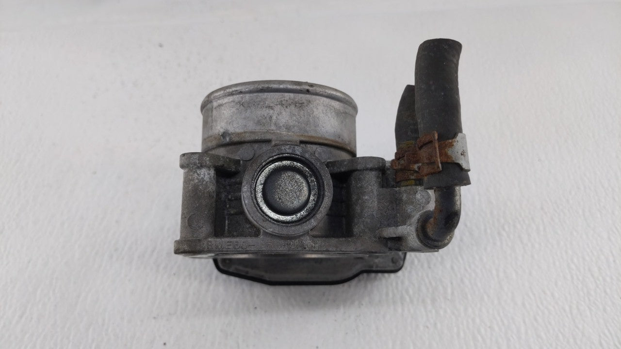 2007-2013 Nissan Altima Throttle Body P/N:RME60-15 Fits Fits 2007 2008 2009 2010 2011 2012 2013 OEM Used Auto Parts - Oemuse