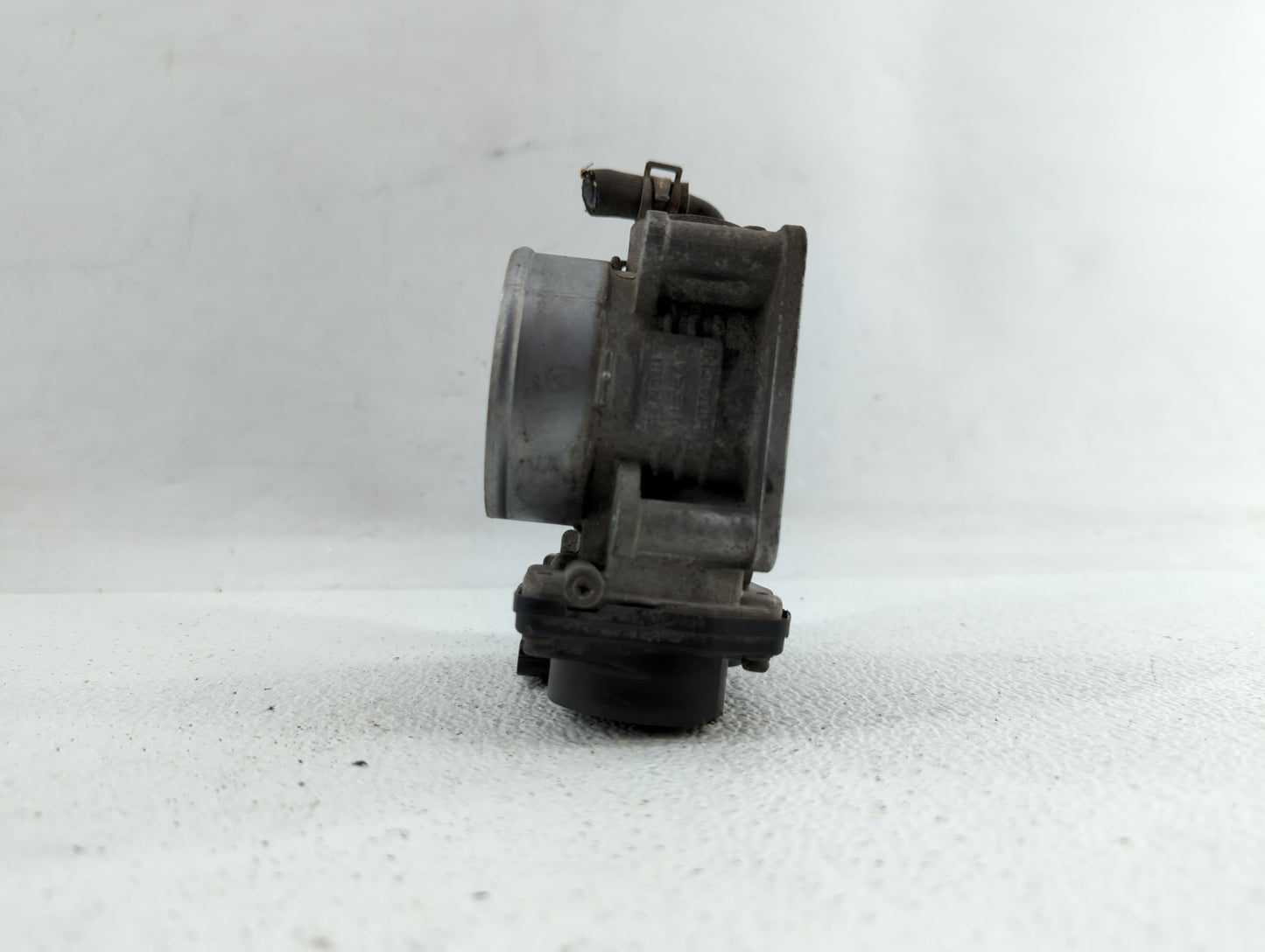 2007-2013 Nissan Altima Throttle Body P/N:RME60-15 Fits Fits 2007 2008 2009 2010 2011 2012 2013 OEM Used Auto Parts - Oemuse