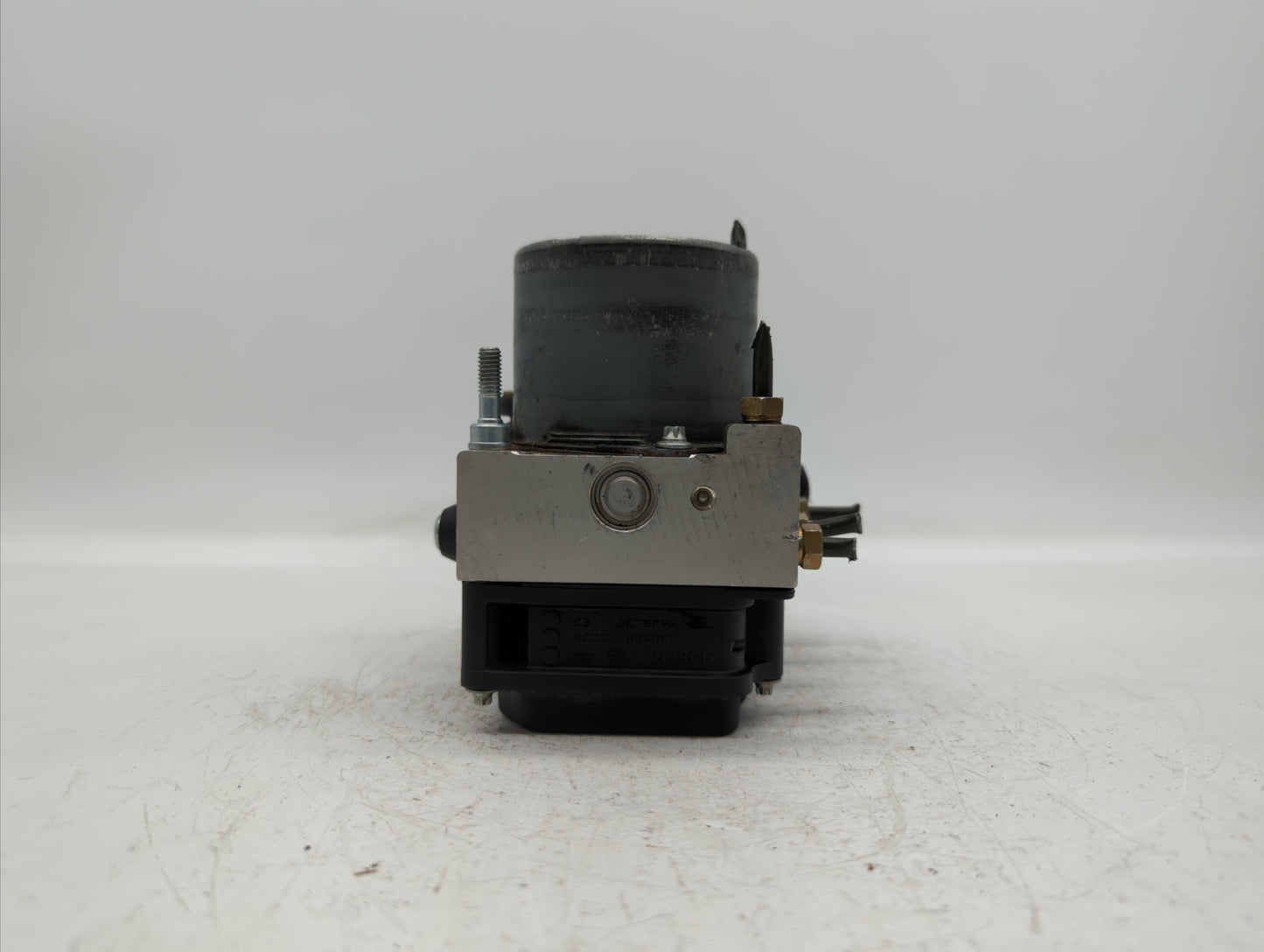 2007-2009 Nissan Altima ABS Pump Control Module Replacement P/N:47660 JA000 Fits Fits 2007 2008 2009 OEM Used Auto Parts - O