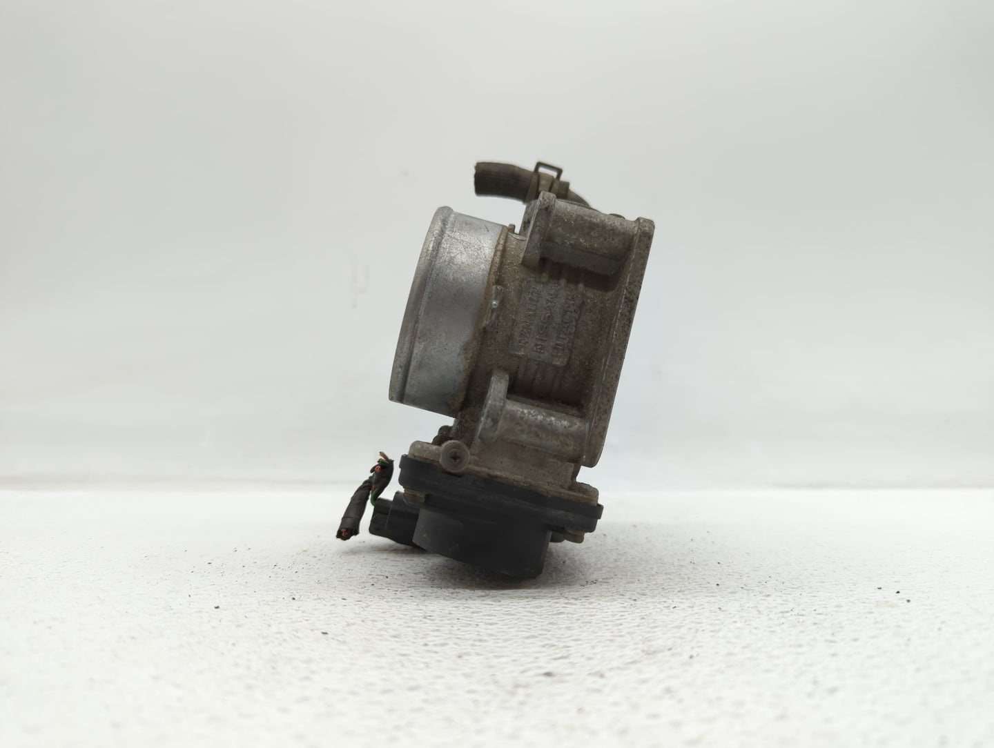 2007-2013 Nissan Altima Throttle Body P/N:526-01 RME60-15 Fits Fits 2007 2008 2009 2010 2011 2012 2013 OEM Used Auto Parts -