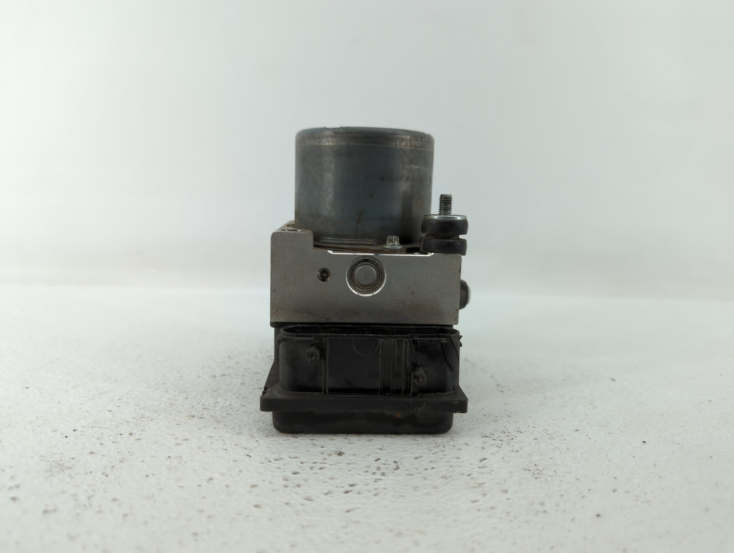 2008-2009 Nissan Altima ABS Pump Control Module Replacement P/N:47660 ZN00B Fits Fits 2008 2009 OEM Used Auto Parts - Oemuse