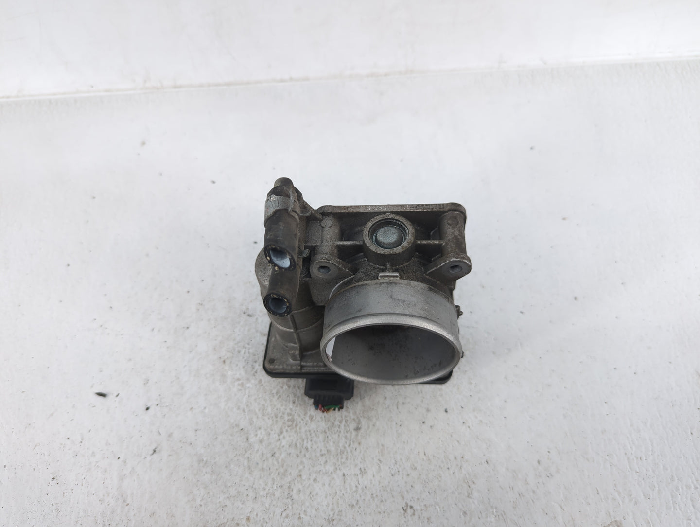 2007-2013 Nissan Altima Throttle Body P/N:RME60-16 RME60-15 Fits Fits 2007 2008 2009 2010 2011 2012 2013 OEM Used Auto Parts